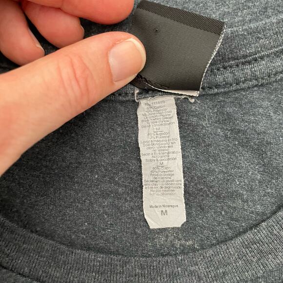 Rock & Roll Hall of Fame Tee Women’s M Gray Ohio Graphic Music Lover Shirt - Picture 7 of 10